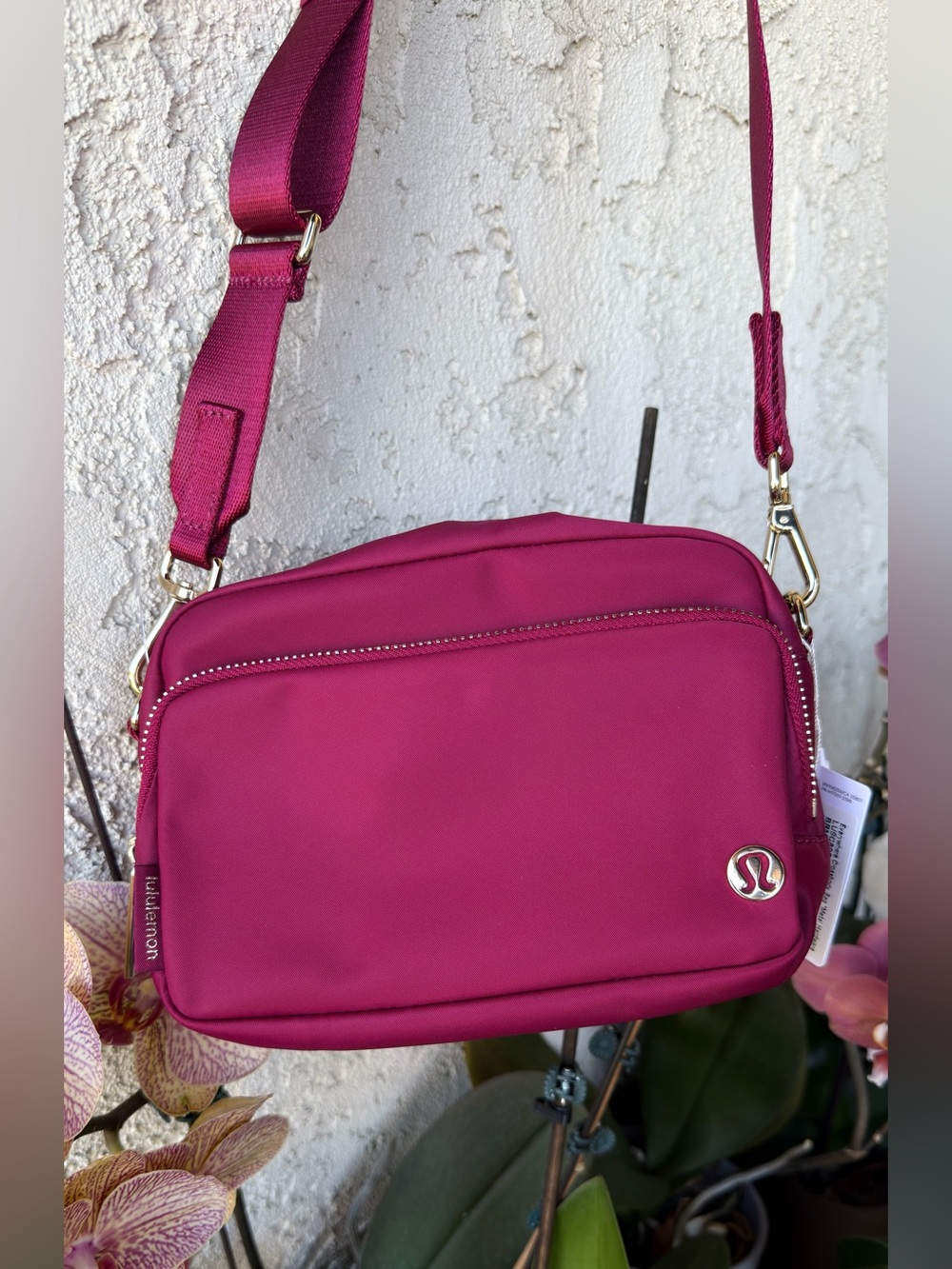 lululemon athletica Magenta Crossbody Shoulder Bag